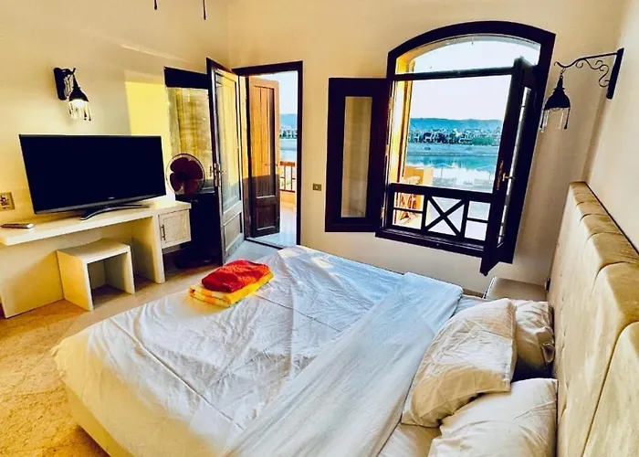 2bedroom In West Golf Appartement