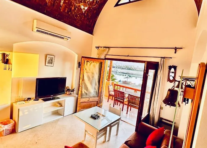 2bedroom In West Golf Appartement *